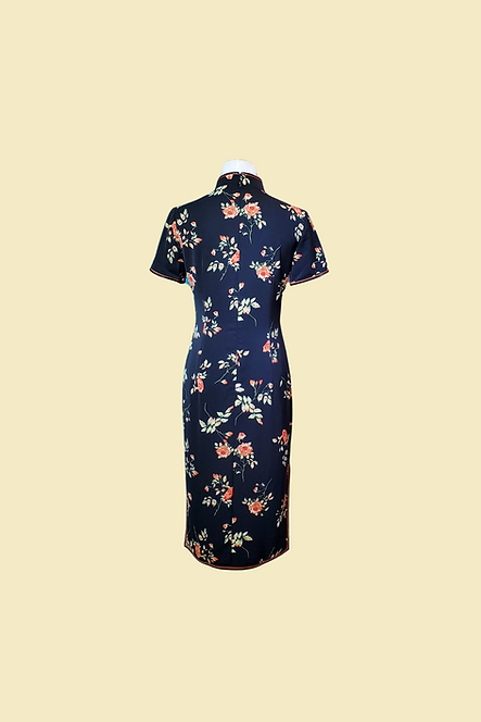 黑底康乃馨旗袍  Carnation cheongsam Qipao B-018