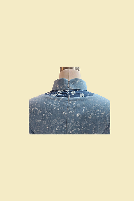 淺藍色小花牛仔拚布上衣  Light blue floral denim patchwork Qipao Top B-034