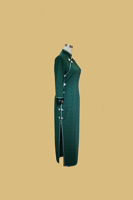 綠色祥雲紋中袖長旗袍 Green auspicious mid-sleeve long cheongsam Qipao B-001